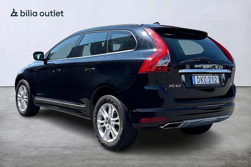 Bild 4 av Volvo XC60 D4 Summum BE 190hk Dragkrok Senssorer BLIS Elstol