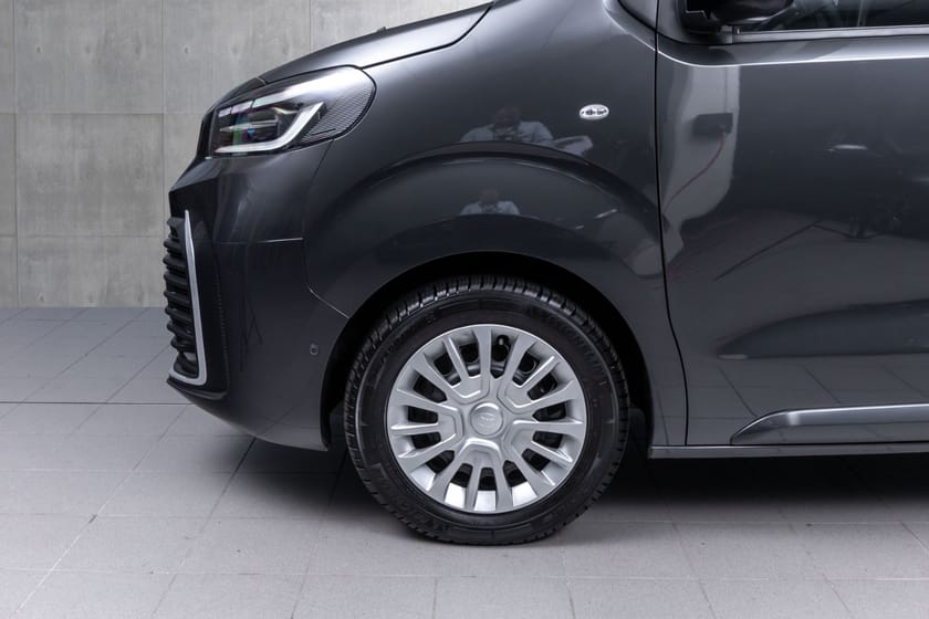 Bilde 2 av Toyota Proace L2 2,0D 144 Comfort L1H1 aut