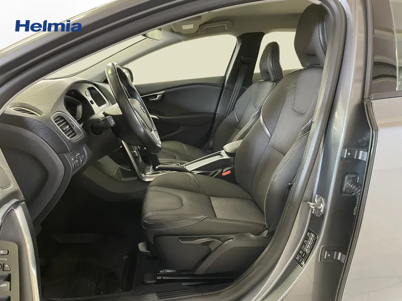 Bild 13 av 15 – Volvo V40 Cross Country D3 Business Advanced Momentum
