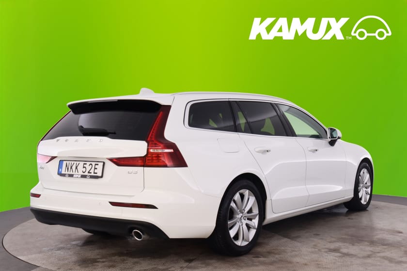 Bild 4 av Volvo V60 D3 Momentum Advanced SE II Drag Navi Värm CarPlay Keyless