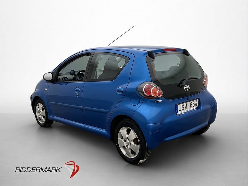 Bild 5 av Toyota Aygo 1.0 VVT-i 68hk Värmare AUX Låg-Skatt 0.45l/Mil