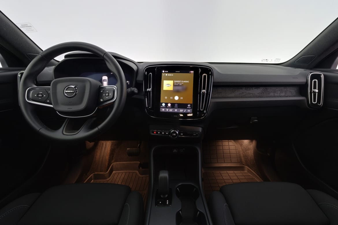 Volvo EX40 2025 - miniatyr 8