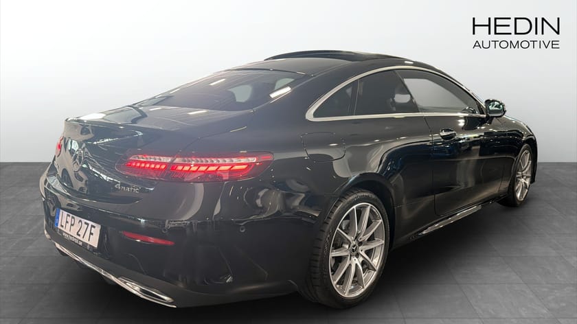 Bild 3 av Mercedes-Benz E 220 d 4MATIC Coupé / AMG PAKET / PANORAMA