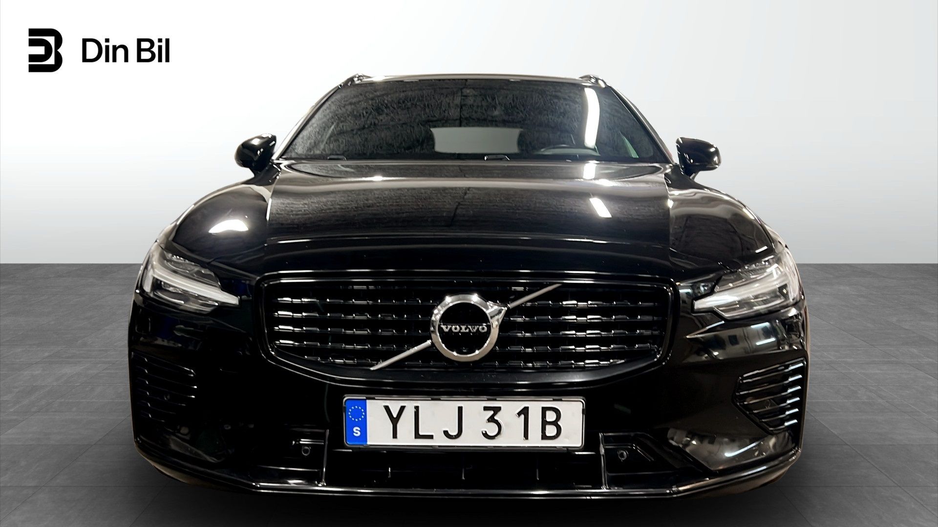 Volvo V60 2021, photo 4/10