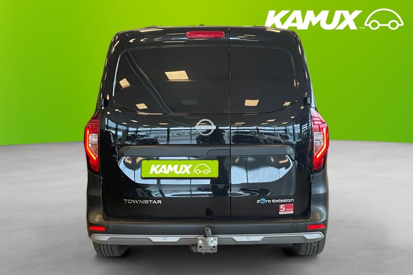 Bild 5 av Nissan Townstar EV 2.2t 122 HK 360-kam Skinn Döda-vinkel Drag