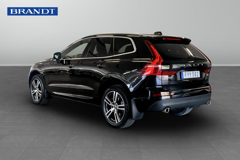 Bild 2 av Volvo XC60 T5 AWD Momentum Pro Edition