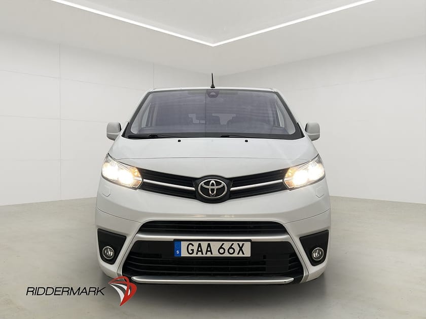 Bild 5 av Toyota Proace Verso ExtraLång PDC A/C CARPLAY 9-Sits Moms