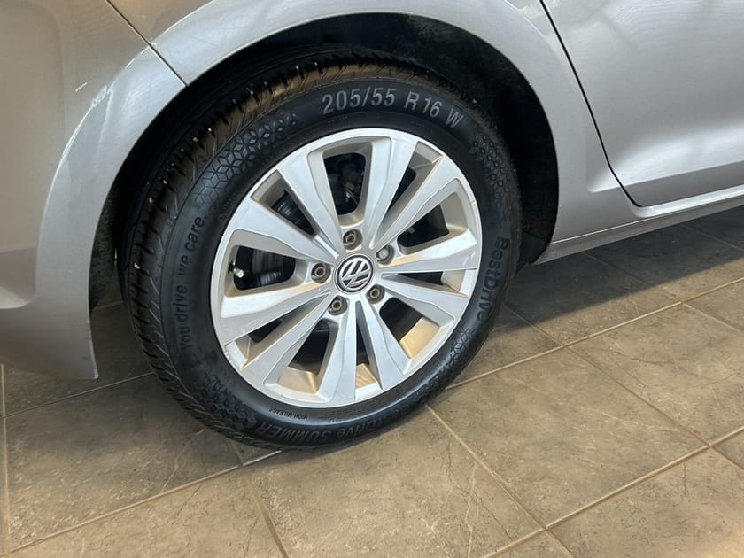 Bild 3 av Volkswagen Golf 5-Dörrar 1,6 TDI 105hk