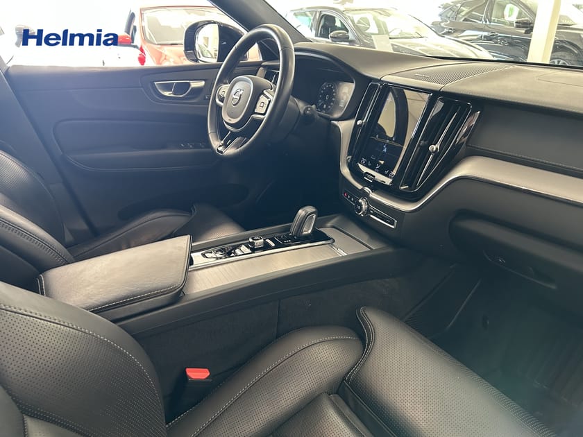 Bild 4 av Volvo XC60 T8 AWD Recharge R-Design T