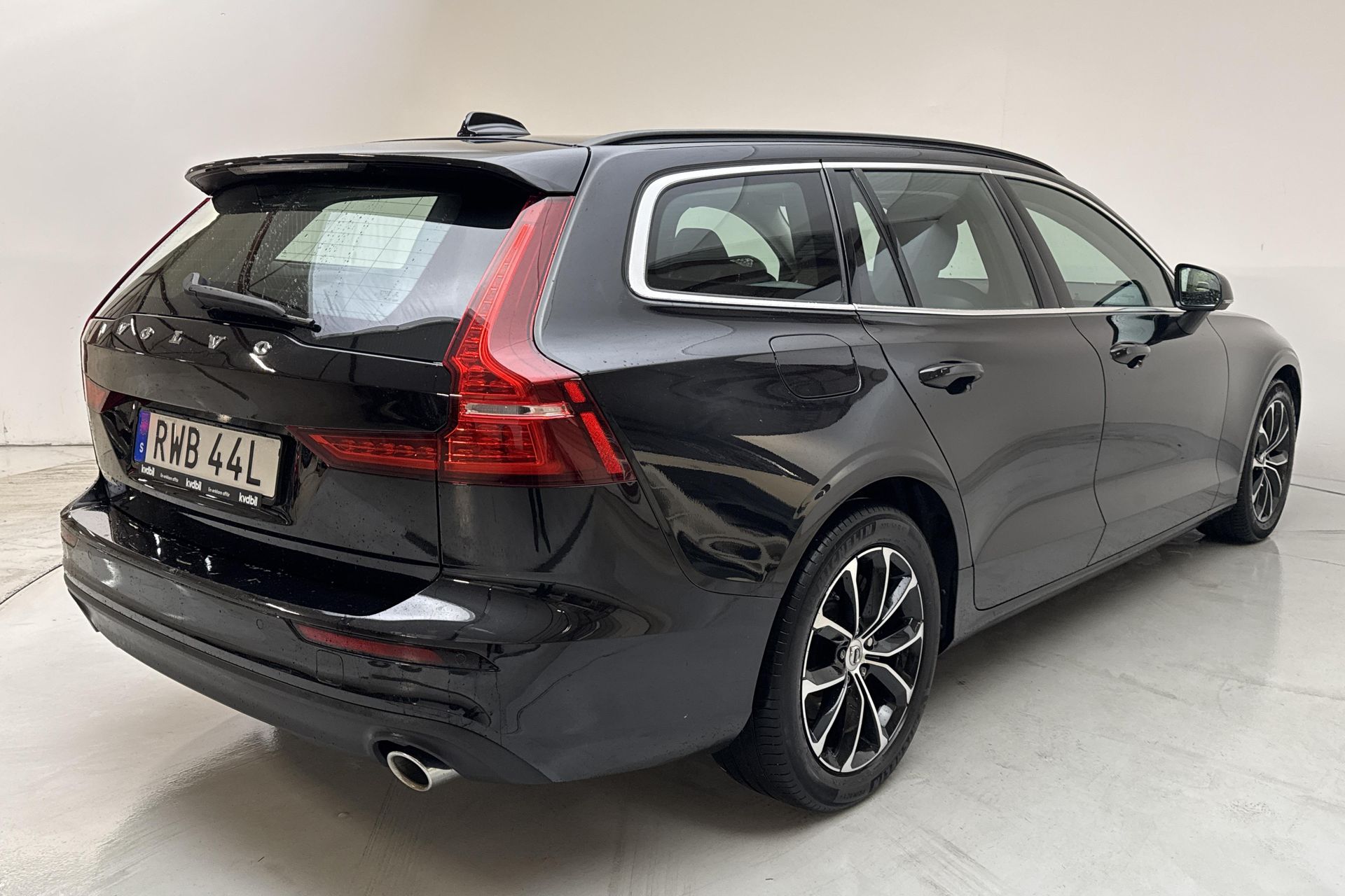 Volvo V60 B3 2022, bild 3/10