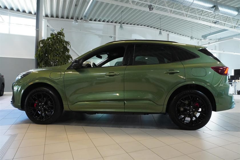 Bild 4 av Ford Kuga Plug-In Hybrid ST-Line X 2.5 FWD 243hk Black Edition CVT
