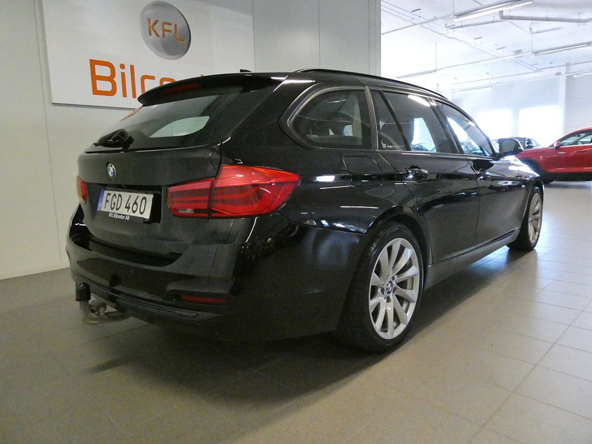 BMW 320 d xDrive Sport line 2017, bild 6/23