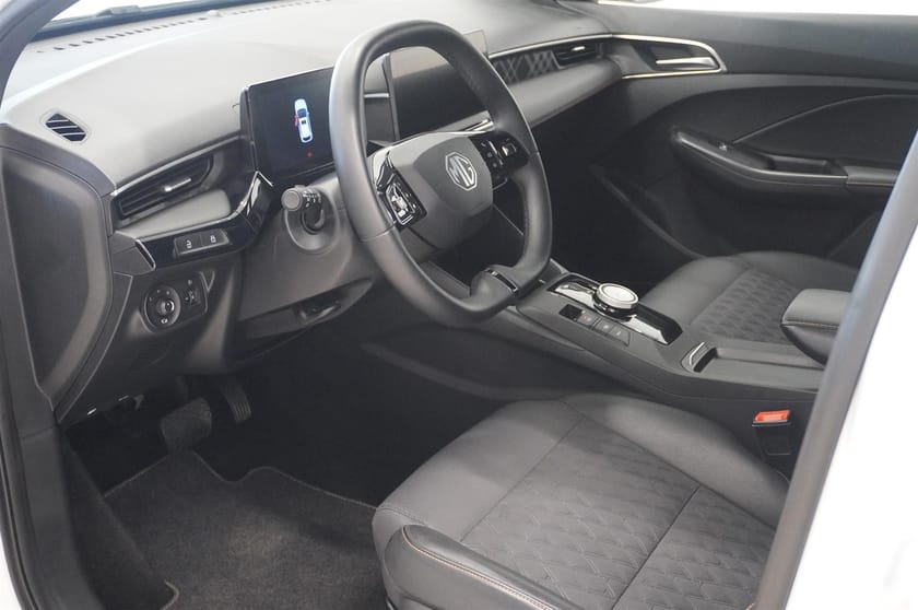 Bild 2 av MG 3 Hybrid+ Lux HEV 1.5 AT