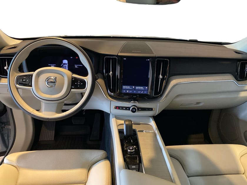 Bild 5 av Volvo XC60 Recharge T6 Ultimate Dark