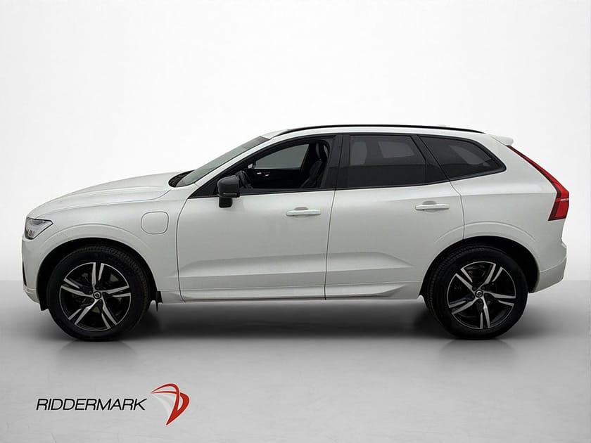 Bild 4 av Volvo XC60 T8 AWD 392hk R-Design HuD BLIS Pano H/K Kamera