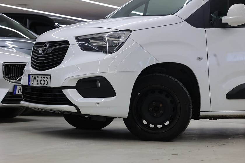 Bild 5 av Opel Combo Cargo IP 1.5 BlueHDi 131hk B-kamera 2 Års Garanti!