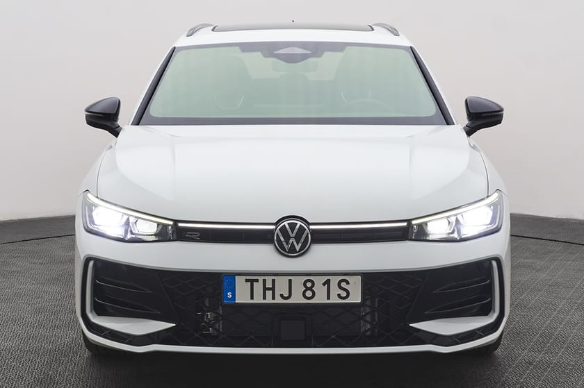 Bild 3 av Volkswagen Passat Sportscombi 2.0 TDI 193hk DSG7 4M R-LINE