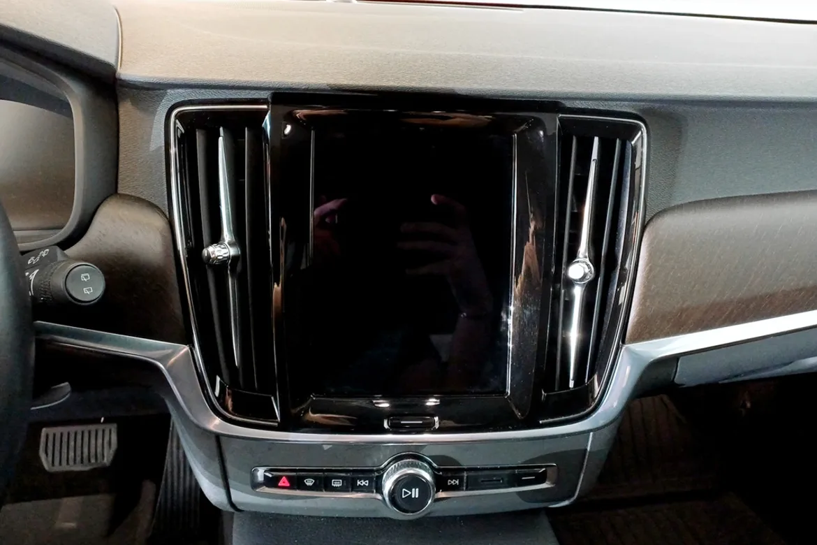Volvo V90 Cross Country