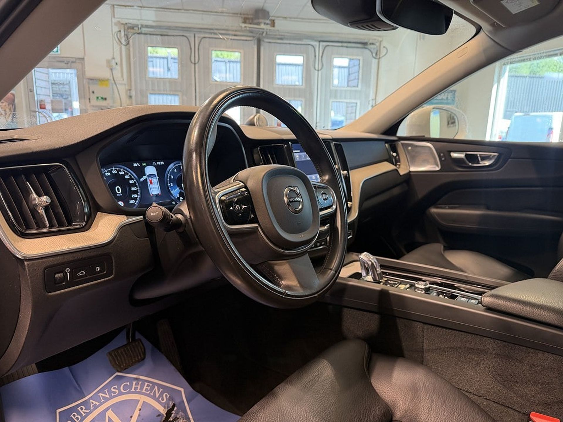 Volvo XC60 T8 TwEn AWD 2018, bild 7/10