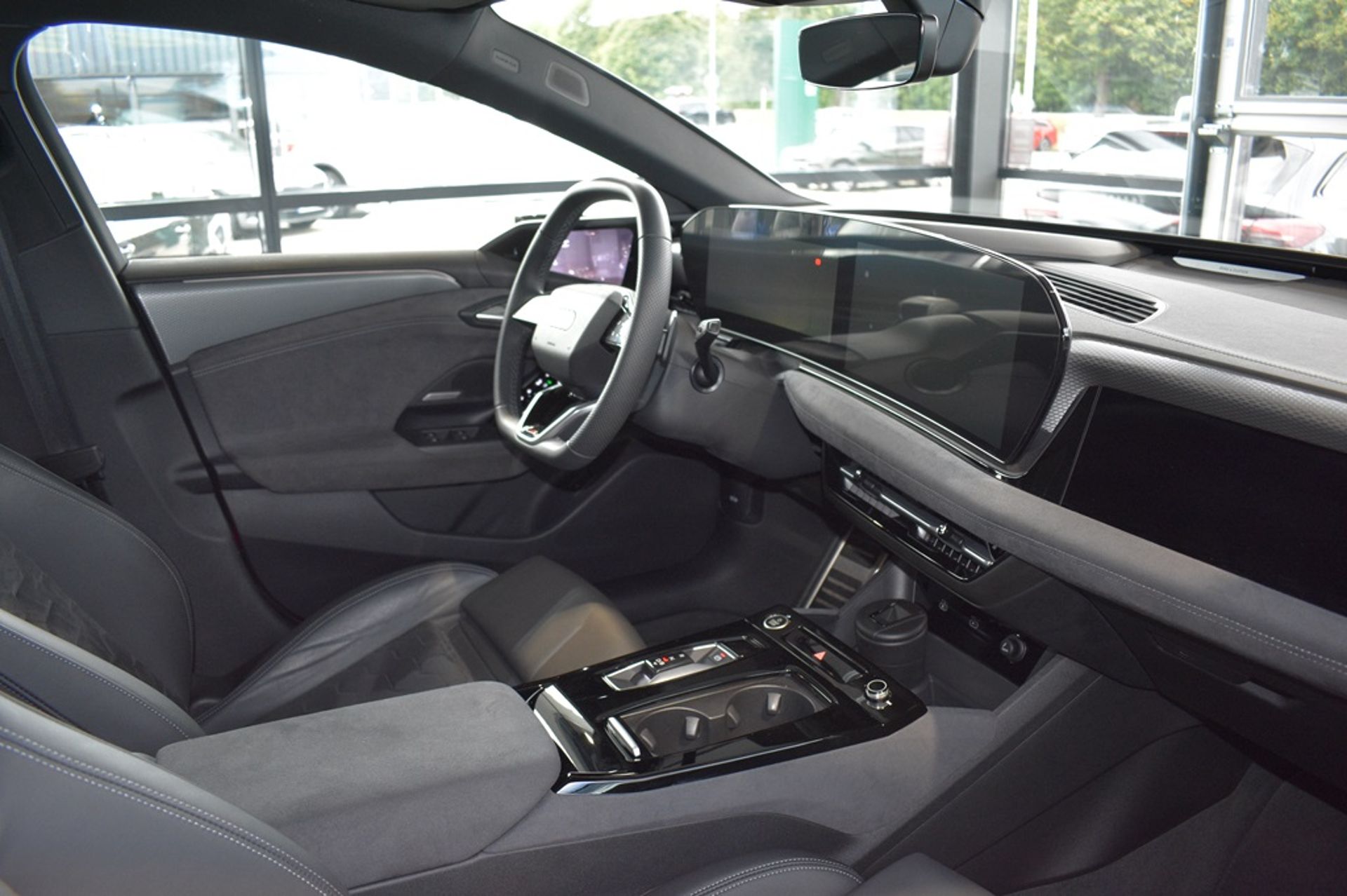 Audi A6 Avant e-tron Performance 270 kW 2025, bild 4/6