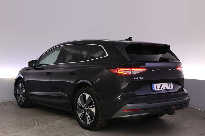 Bild 4 av Škoda Enyaq iV 80x Skoda Drag Elstol AdapFarth BLIS Kamera Navi