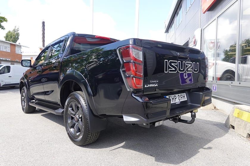 Bild 4 av Isuzu D-Max Crew Cab XRX |4219:-skatt| 3.795:-/mån Facelift | OMG LEV