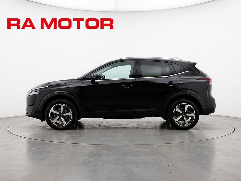 Bild 3 av Nissan Qashqai 1.3 DIG-T TEKNA | 360 Kamera | Drag | Navi | HUD |