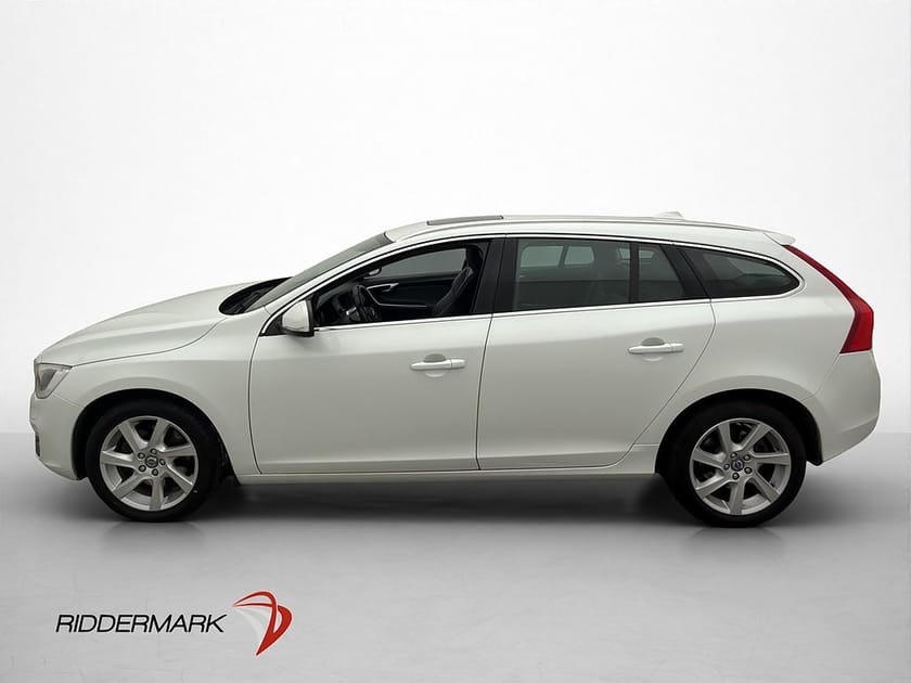 Bild 4 av Volvo V60 D4 AWD Summum BLIS VOC Värmare Drag P-sensorer
