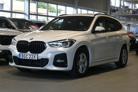 BMW X1 xDrive25e xDrive 25e M Sport Drag Pano HUD