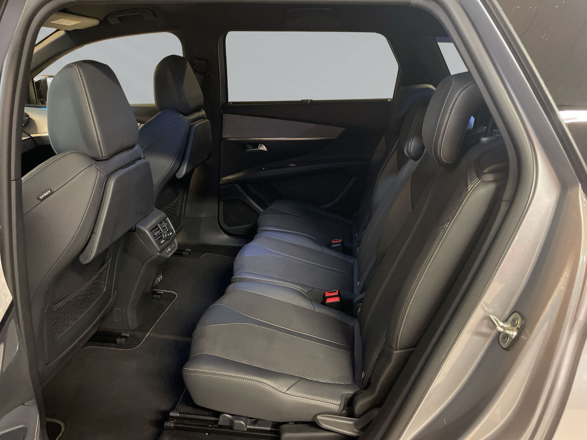 Peugeot 5008 2024, bild 7/8