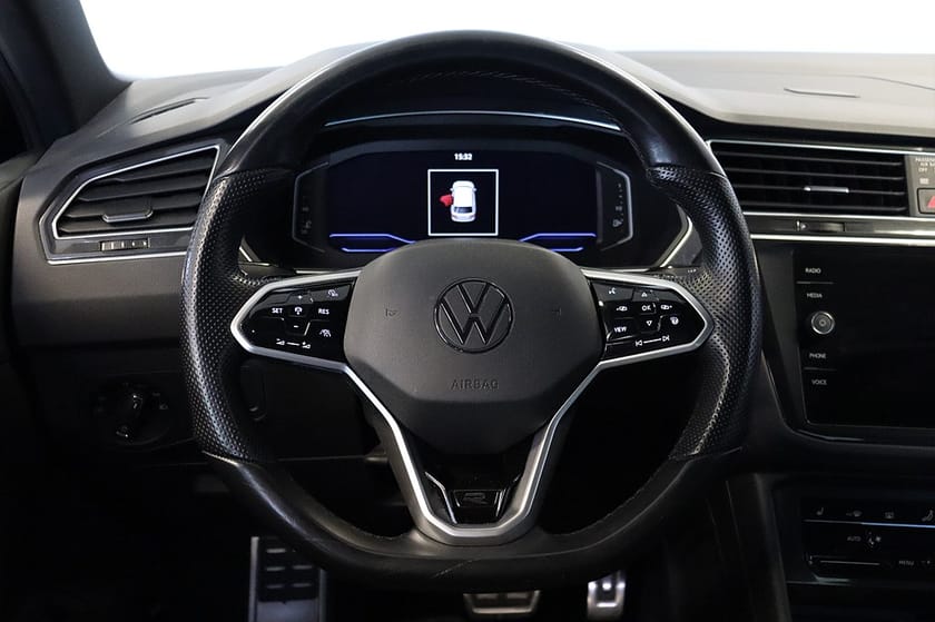 Bild 2 av Volkswagen Tiguan BESS efter om foto