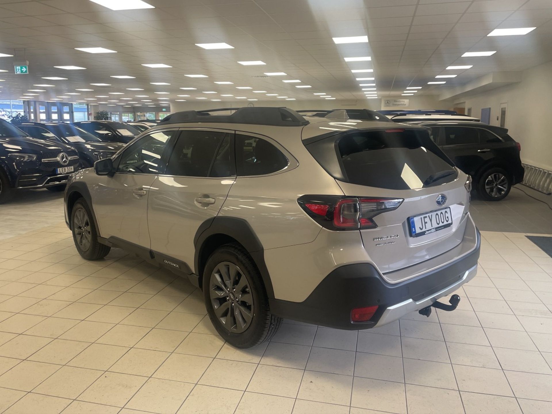 Subaru Outback 2.5 4WD XFuel 2025, bild 6/16