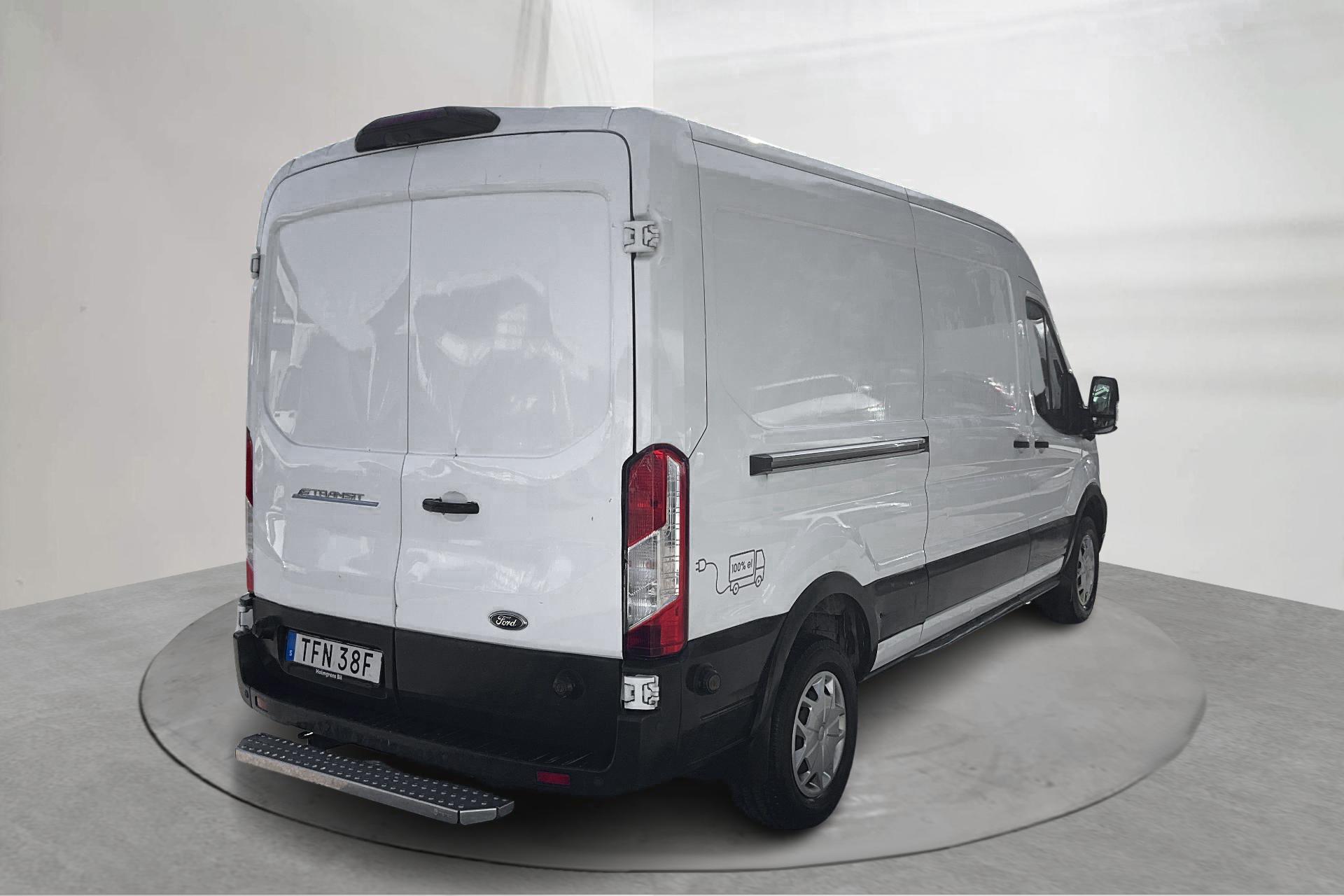 Ford Transit E-Transit 350 2022, photo 3/10