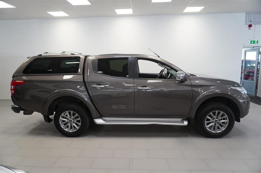 Bild 3 av Mitsubishi L200 Dubbelhytt 2.4d 4WD Aut Business 181hk