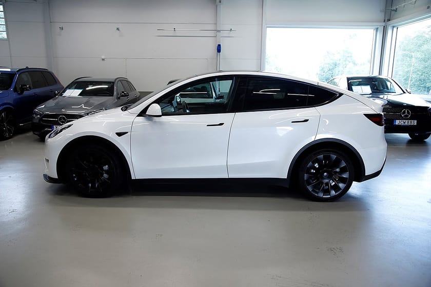 Bild 4 av Tesla Model Y Long Range AWD