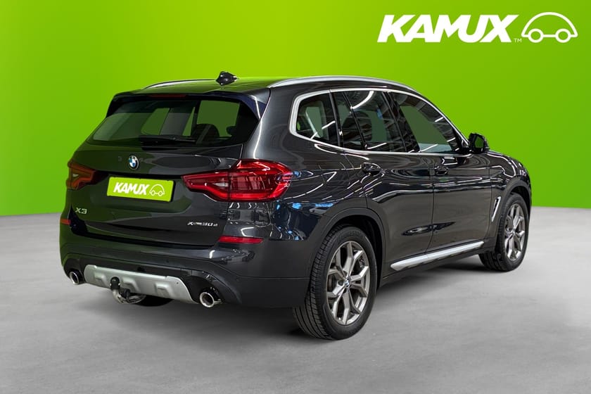 Bild 4 av BMW X3 xDrive30e xLine Moms 292hk Drag Navi HiFi Cockpit Carplay