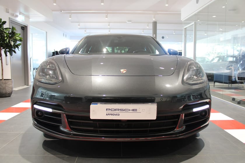 Bild 3 av Porsche Panamera 4 E-Hybrid 