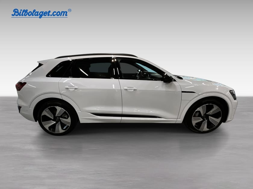 Bild 4 av Audi Q8 55 e-tron quattro 