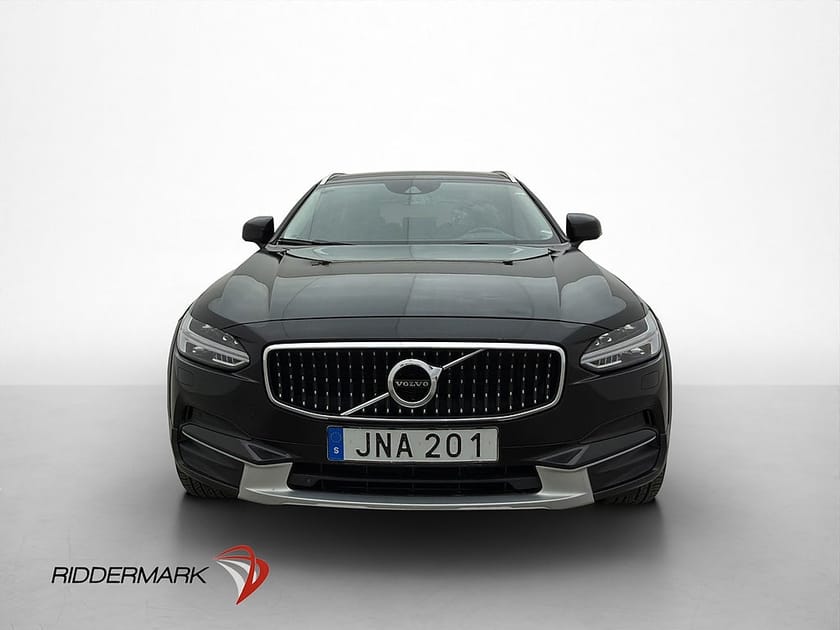 Bild 2 av Volvo V90 Cross Country D4 AWD Pro VOC Värmare Kamera Drag