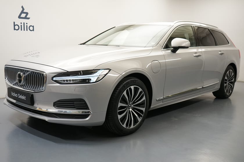 Bild 1 av Volvo V90 Recharge T6 Core Bright, Dragkrok, Navigation, Parkeringskamera bak