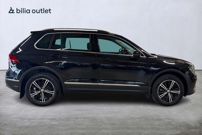 Bild 5 av Volkswagen Tiguan 2.0 TDI 4M GT / Sommarkampanj / Cockpit / Värmare