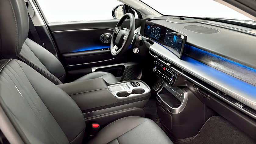Bild 3 av Hyundai Ioniq 9 Long Range AWD LAGERBIL 0.99% Calligraphy Line - 110 kWh - 7 sätes