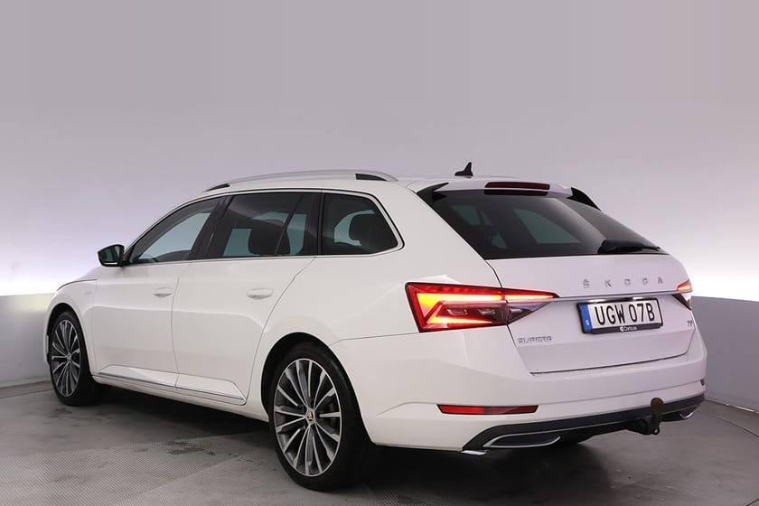 Bild 4 av Škoda Superb iV Kombi