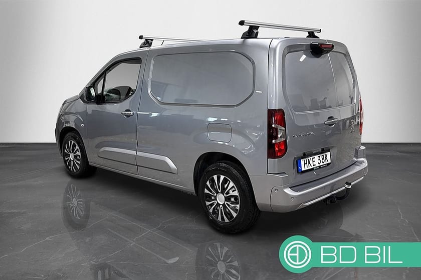 Bild 2 av Peugeot Partner L1 1.2 PureTech BACKKAMERA DRAG KAMREM BYTT MOMS