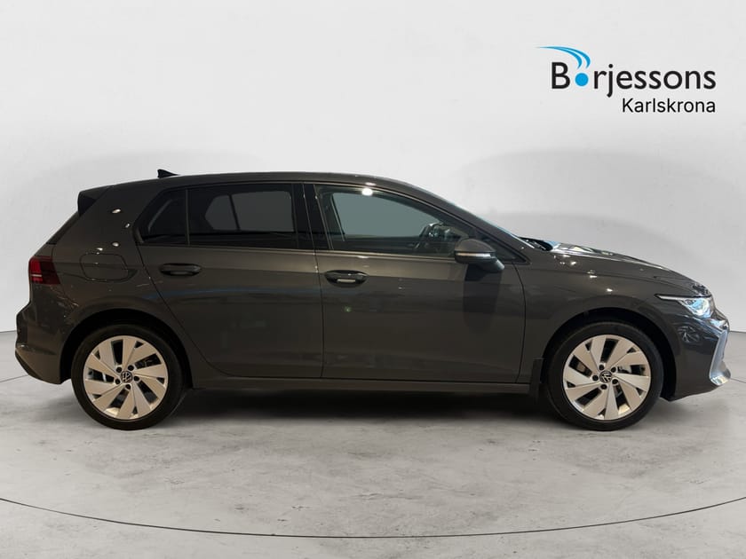 Bild 1 av Volkswagen Golf 1.5 eTSI ACT OPF 150hk DSG Life Edition