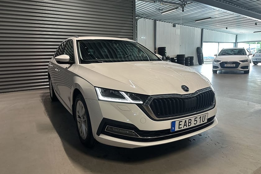 Bild 3 av Škoda Octavia Kombi Skoda 2.0 TDI 4x4 Backkamera Värmare Keyless Drag Eu6