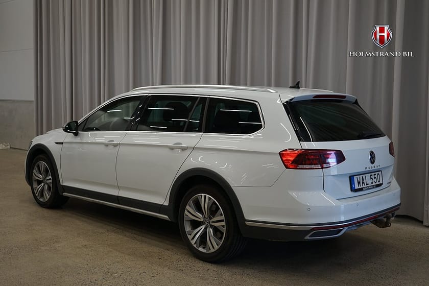 Bild 3 av Volkswagen Passat Alltrack 2.0 TDI 4Motion Drag Värmare Kamera
