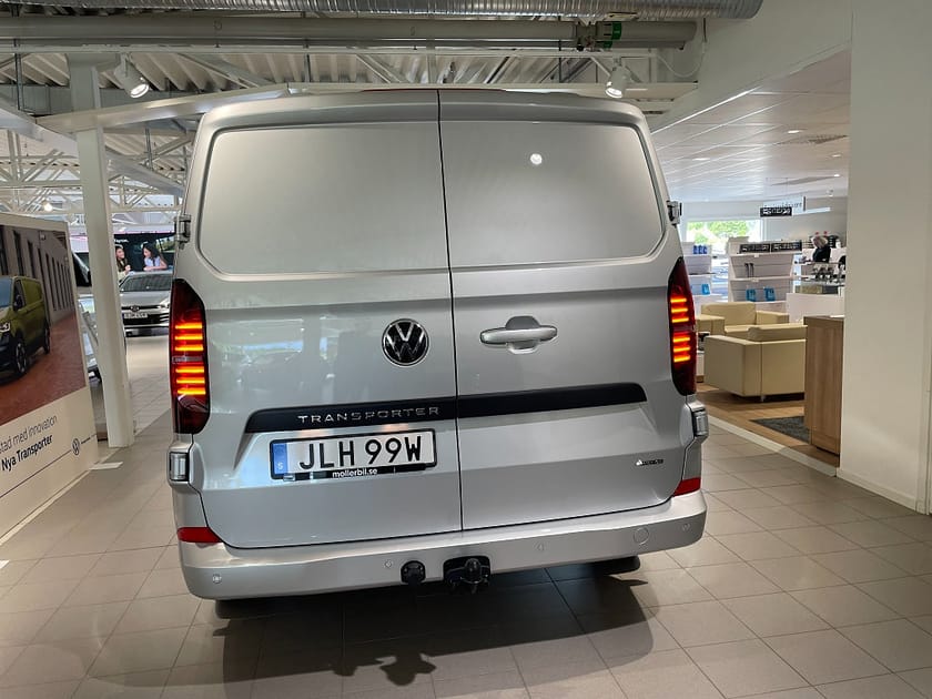 Bild 2 av Volkswagen Transporter T30 TDI 4Motion  lagerbil