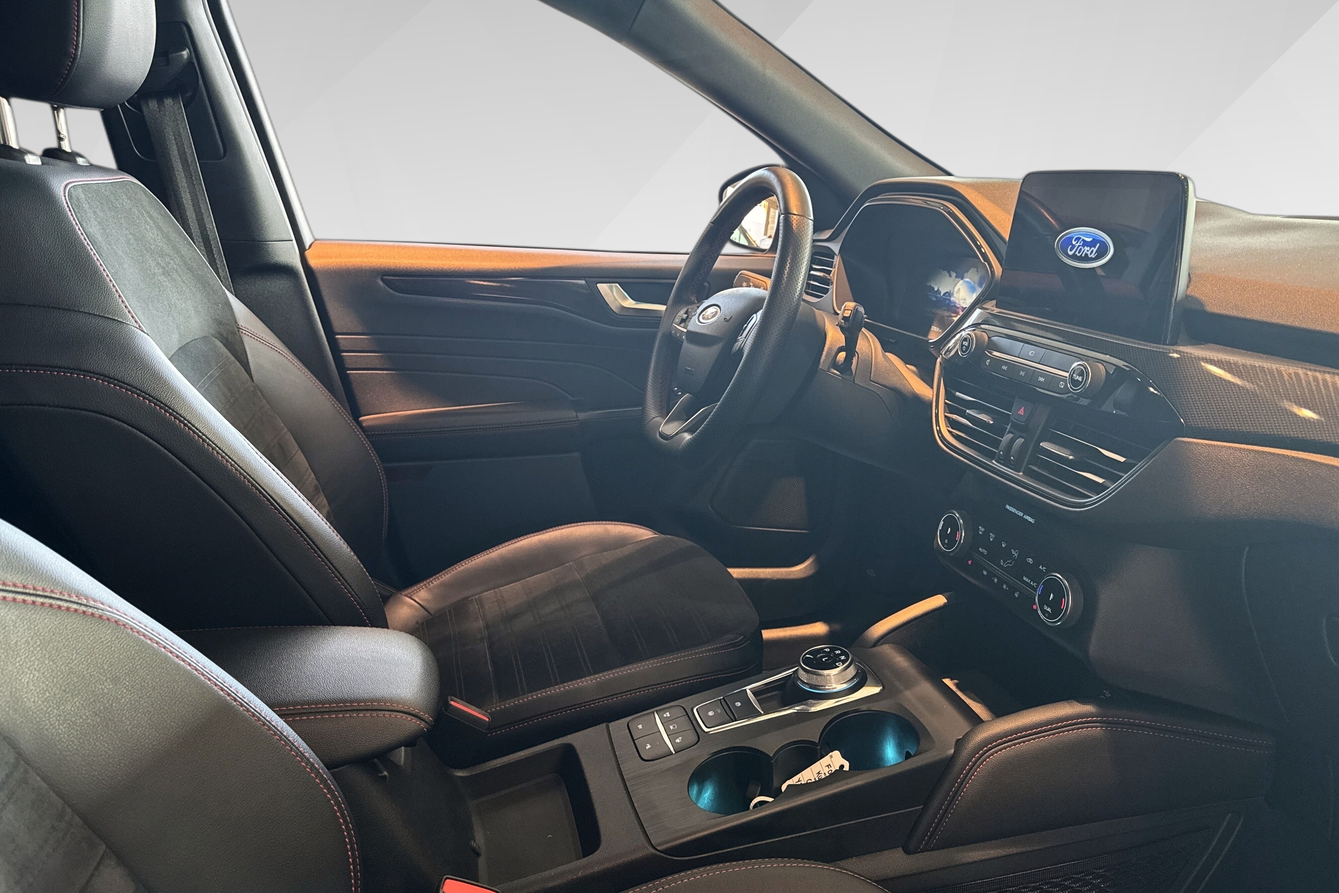 Ford Kuga Plug-In Hybrid bilde 11