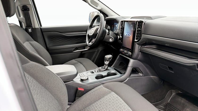 Bild 3 av Ford Ranger Dubbelhytt XLT 2,0L 170HK + Kåpa Värmare / Carplay 2023.75 MY DOUBLECAB 2.0L ECOB 170 HK 6-VÄX
